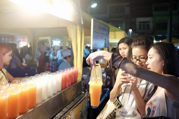 Krabitown-nightmarket3