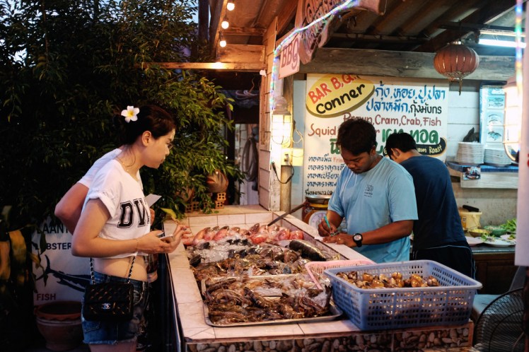 KohLanta2016-BanSaladan-fisk-restaurang2