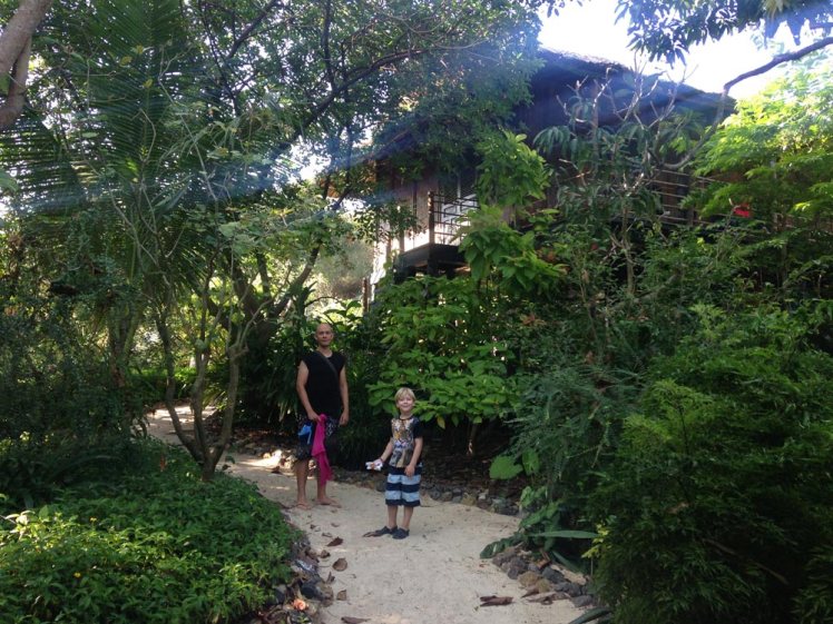 whale-island-bungalow