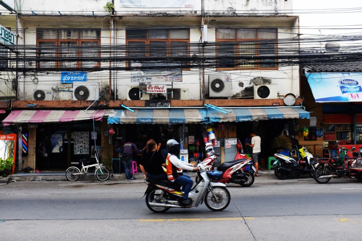 bangkok-Ari-street4