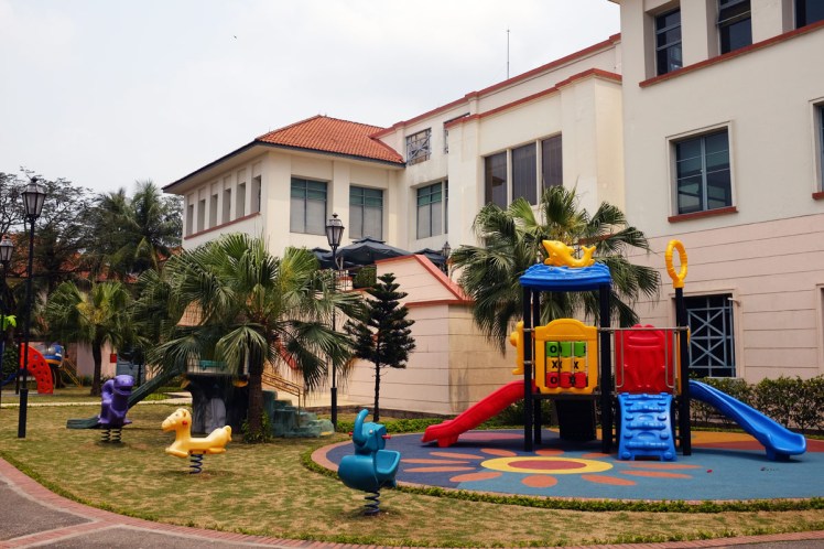 hanoi2018-lagenheten1-lekplats