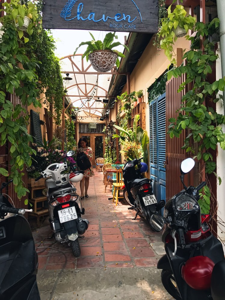 HCMC2018_ThaoDien-cafe6