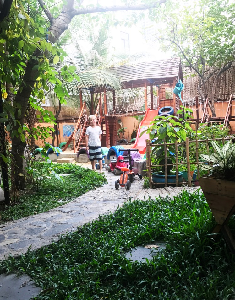 HCMC2018_ThaoDien-restaurang-lekplats.jpg
