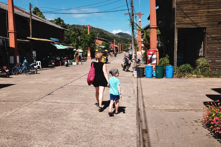 KohLanta2016-OldTown2