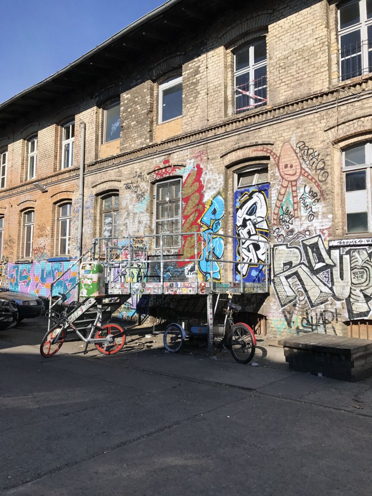 Berlin-Friedrichshain-RAWGalende-12-graffiti