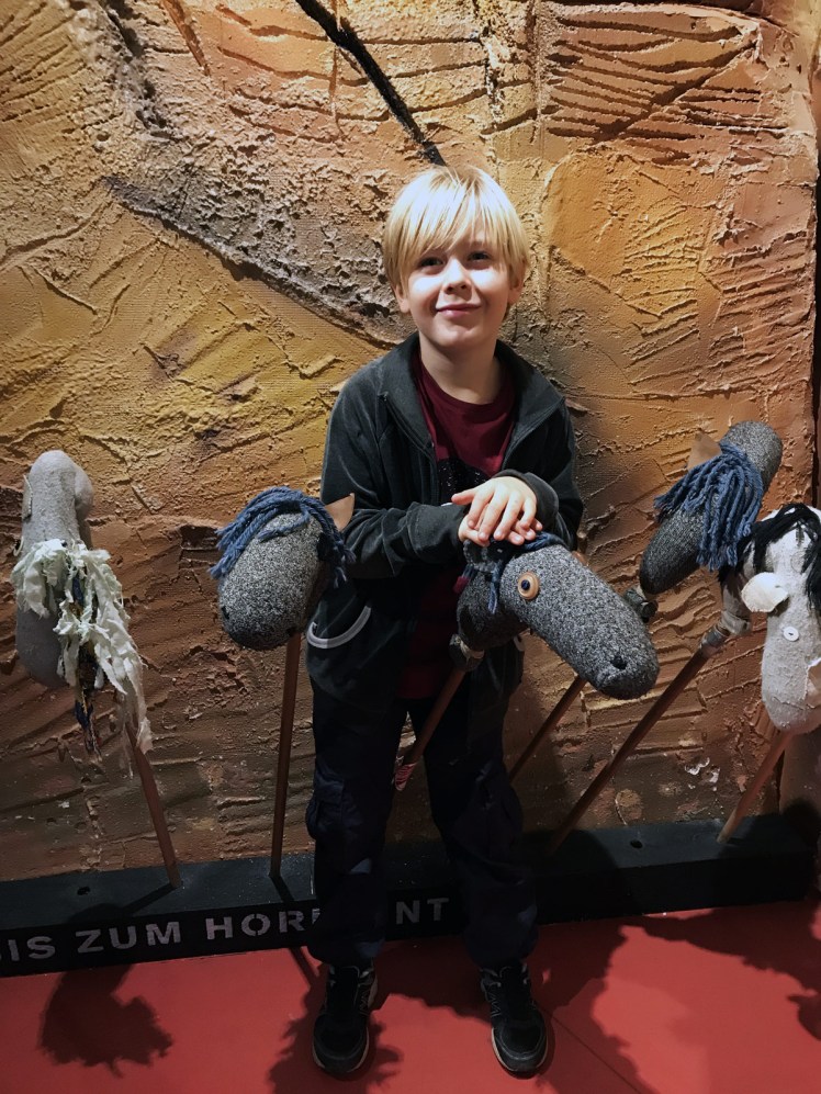 Berlin-MachtMit-barnmuseum-1b