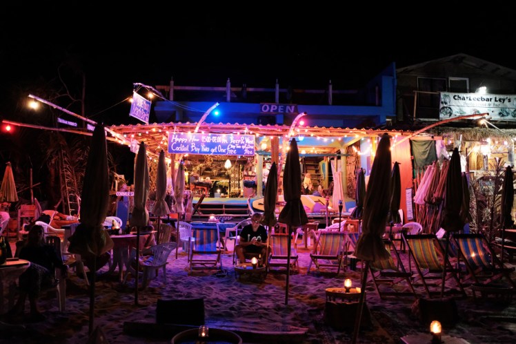 KohLanta-KlongNin-strand16-strandrestaurang