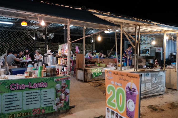 KohLanta-KlongNin-strand19-restaurang